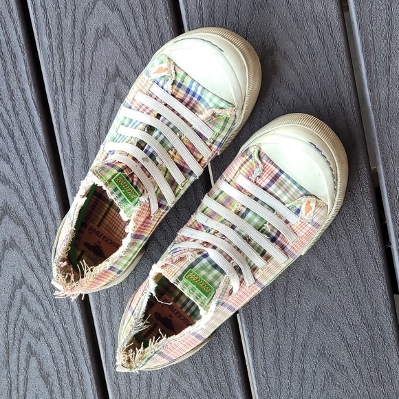 Rocket Dog Shoes Rocket Dog Slip On Sneaker Poshmark